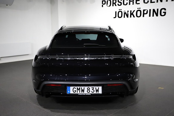 Porsche Taycan 4S 4 of 28