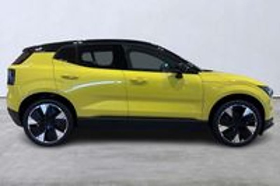 Volvo EX30 3 of 10