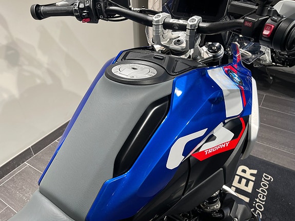 BMW R1300GS/Innovation/Dynamic/Touring/Enduro 10 of 16