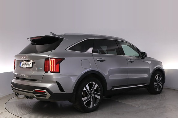 Kia Sorento 5 of 27