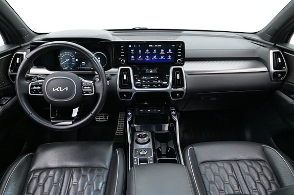 Kia Sorento 6 of 27