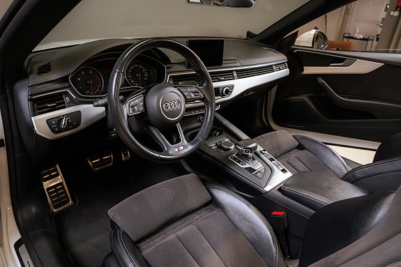 Audi A5 12 of 25