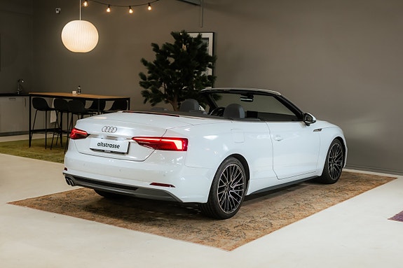 Audi A5 3 of 25