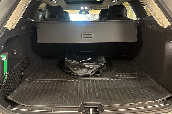 Volvo XC60 13 of 13