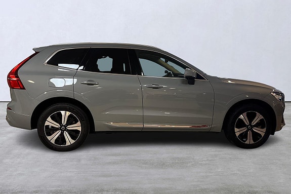 Volvo XC60 3 of 13