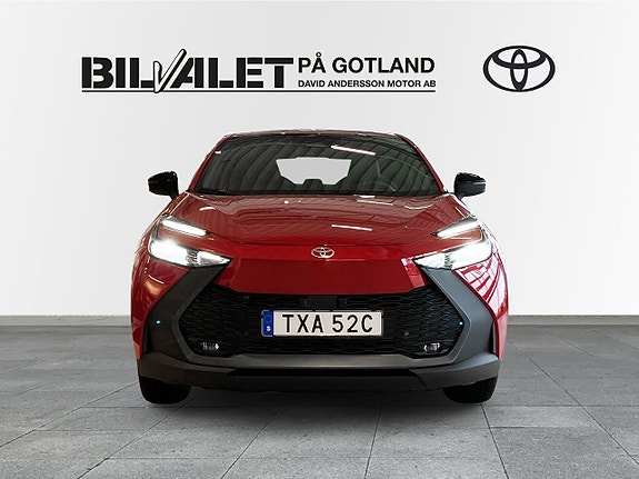 Toyota C-HR 5 of 11