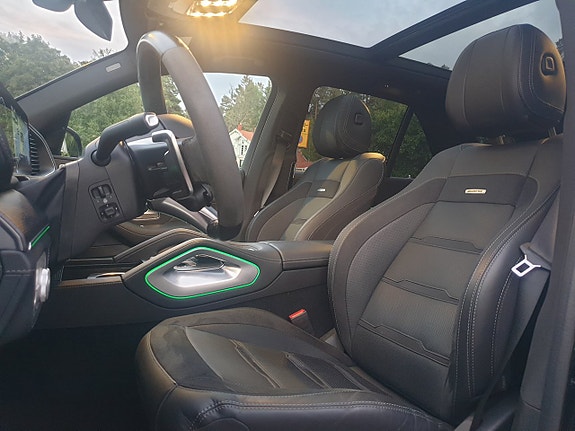 Mercedes-Benz GLE53 3 of 30