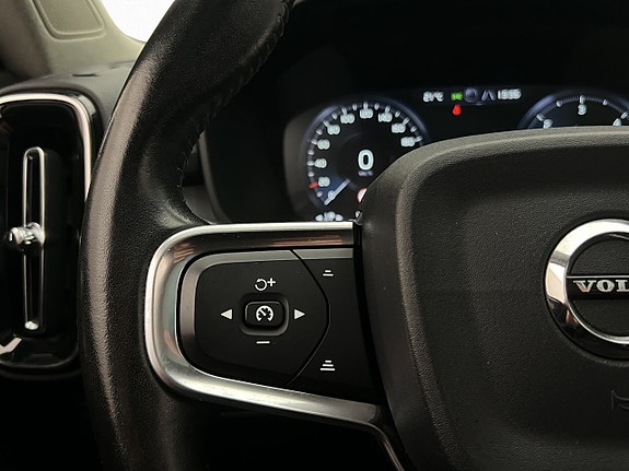 Volvo XC40 20 of 30