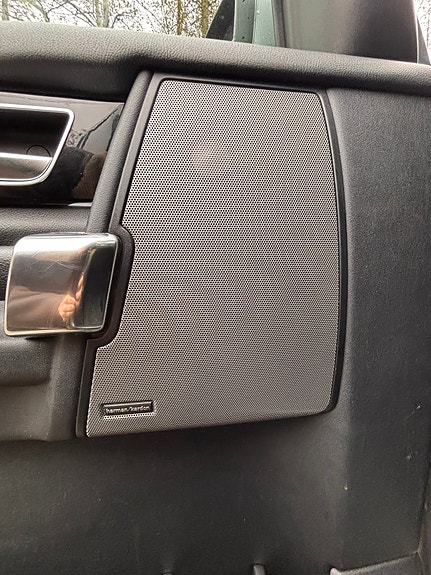 Land Rover Discovery 4 17 of 22