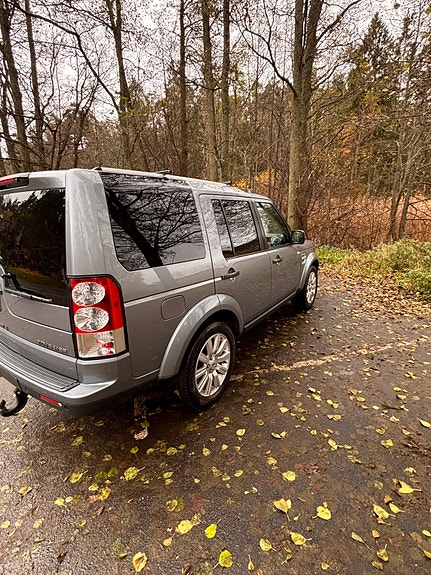 Land Rover Discovery 4 6 of 22