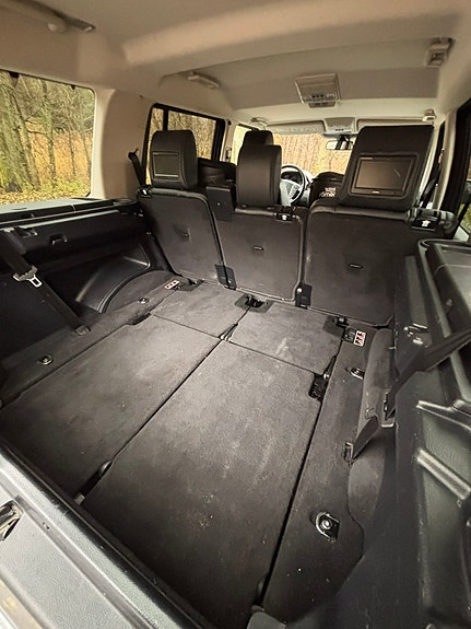Land Rover Discovery 4 22 of 22