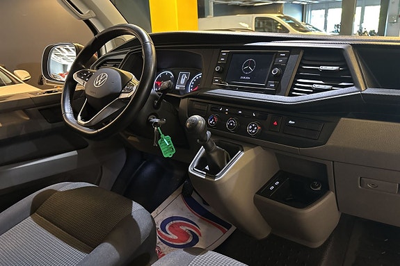 Volkswagen Transporter 10 of 20