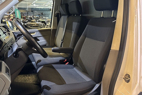 Volkswagen Transporter 13 of 20