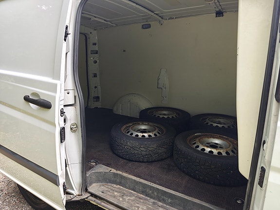 Mercedes-Benz Vito 110 8 of 14