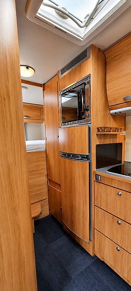 Adria Coral A660SP 12 of 20
