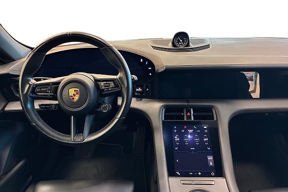 Porsche Taycan 4S 8 of 18