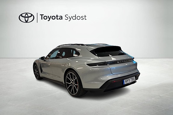 Porsche Taycan 4S 2 of 18