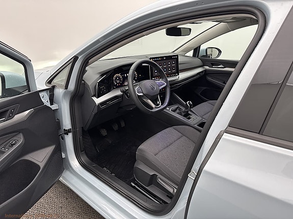 Volkswagen Golf I 8 of 13