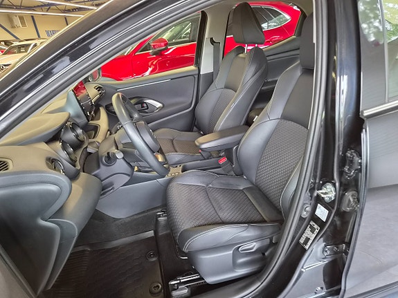 Mazda 2 7 of 14