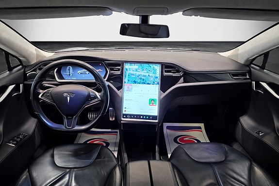 Tesla Model S 7 of 12