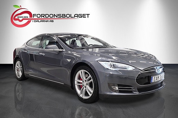 Tesla Model S 3 of 12