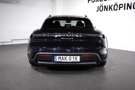 Porsche Taycan 4S 4 of 26