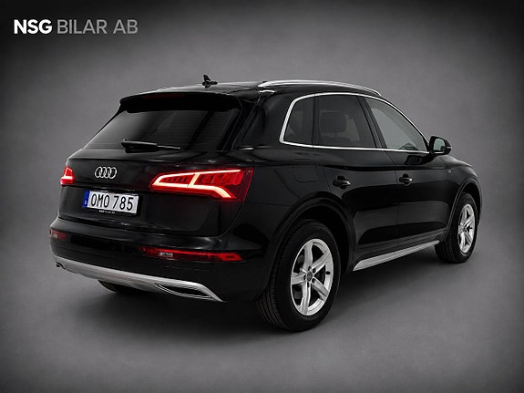 Audi Q5 4 of 19