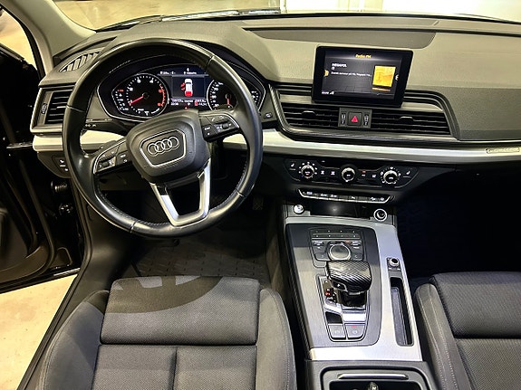 Audi Q5 13 of 19