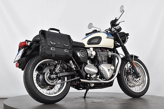 Triumph Bonneville T120 ABS Mycket fint skick 2 of 18