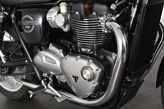 Triumph Bonneville T120 ABS Mycket fint skick 13 of 18