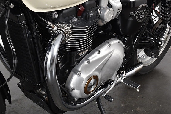 Triumph Bonneville T120 ABS Mycket fint skick 12 of 18