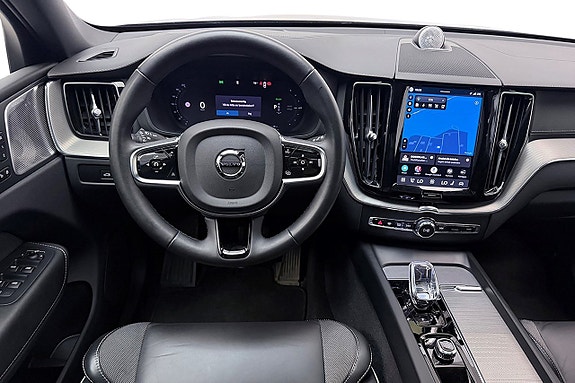 Volvo XC60 23 of 30