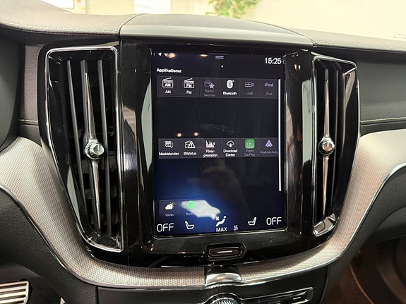 Volvo XC60 12 of 26