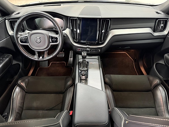 Volvo XC60 19 of 26