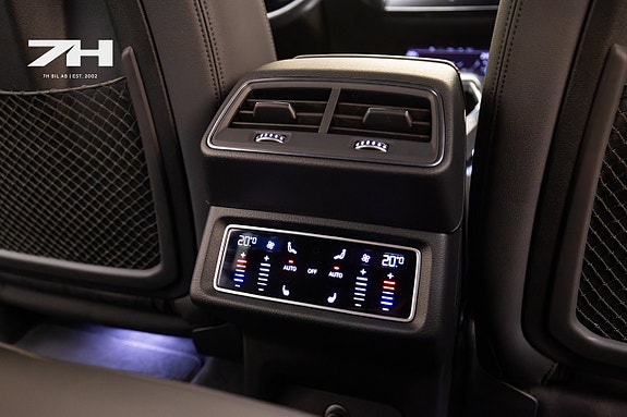 Audi Q8 e-tron 19 of 24