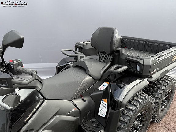 Can-Am Outlander MAX 6x6 BACKCOUNTRY 1000R *Omg LEV 5 of 5