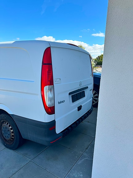 Mercedes-Benz Vito 111 4 of 6