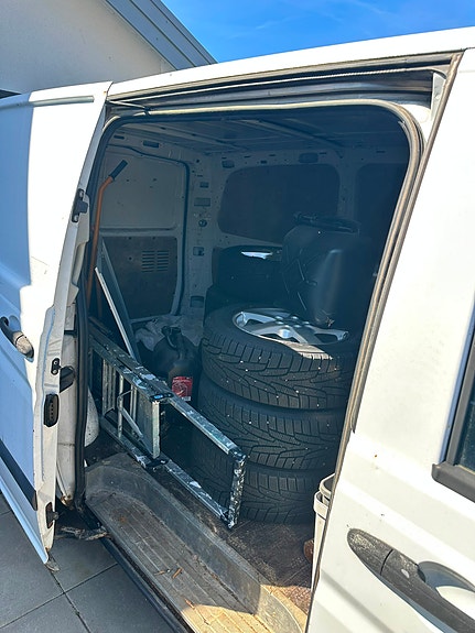 Mercedes-Benz Vito 111 2 of 6