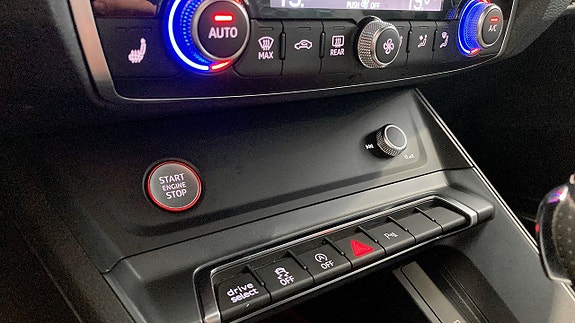 Audi RS Q3 22 of 22