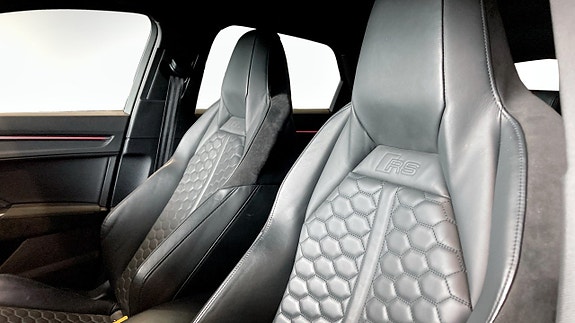 Audi RS Q3 16 of 22