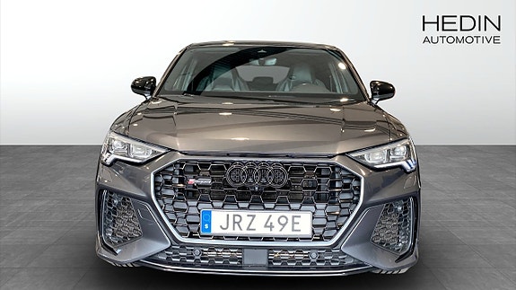 Audi RS Q3 2 of 22