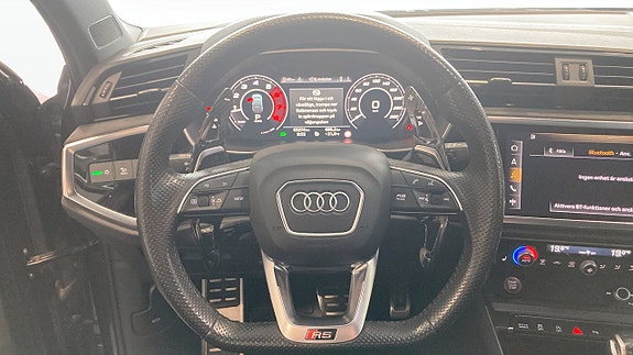 Audi RS Q3 10 of 22