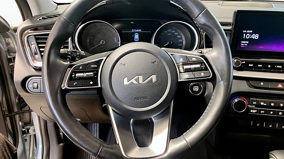 Kia Ceed 15 of 17