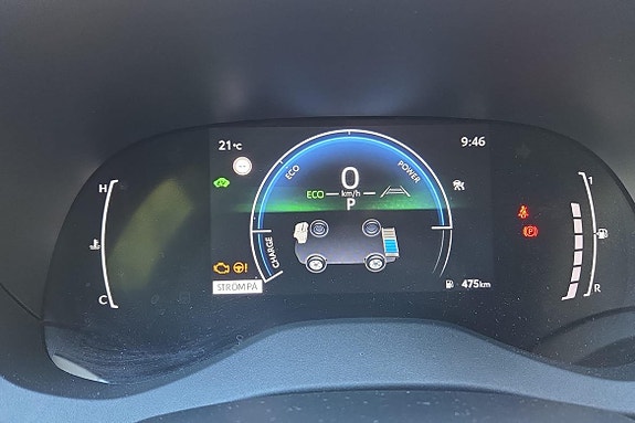 Toyota Yaris 14 of 21