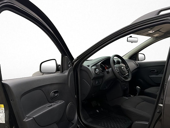 Dacia Logan 10 of 25