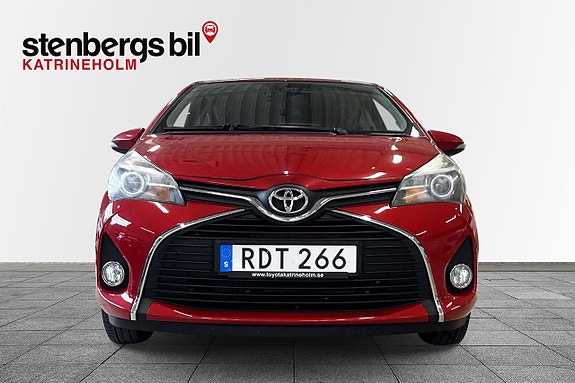 Toyota Yaris 5 of 11