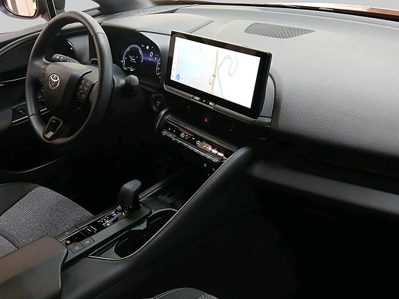 Toyota C-HR 9 of 20
