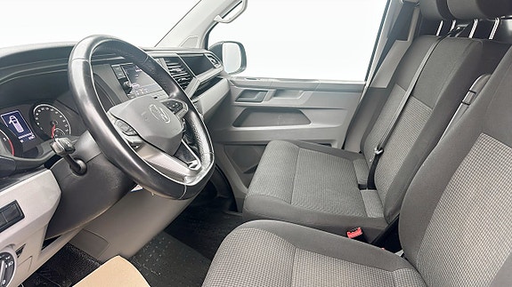 Volkswagen Transporter 11 of 12