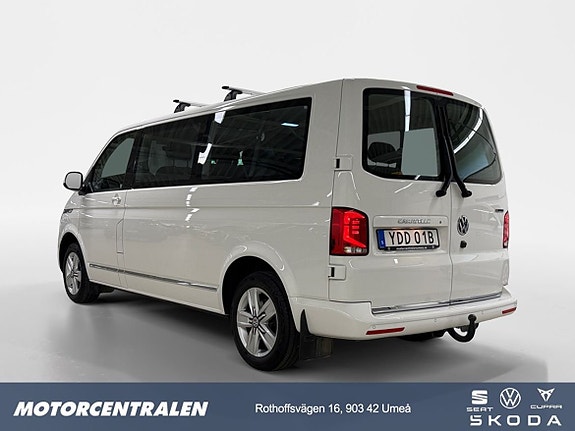 Volkswagen Caravelle 4 of 17