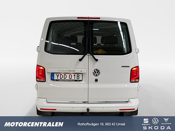 Volkswagen Caravelle 3 of 17